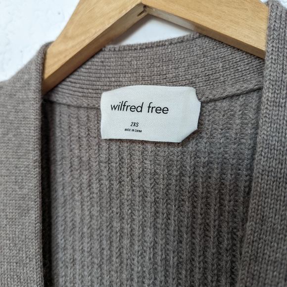 Wilfred Free Aritzia Unwind Rourke Wool Cardigan - Picture 2 of 5